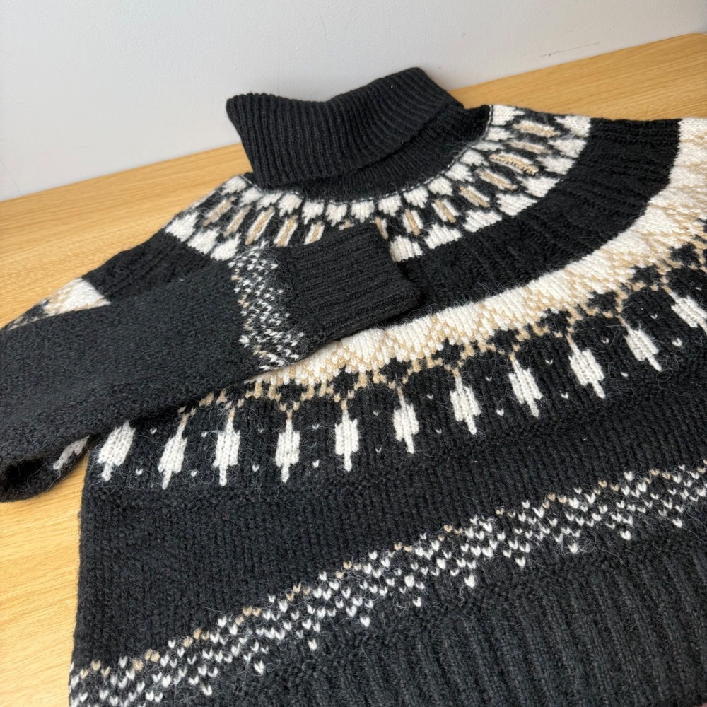 Old Navy Womens Fair Isle Turtleneck Sweater Small Chunky Knit Nordic Cozy Cabin